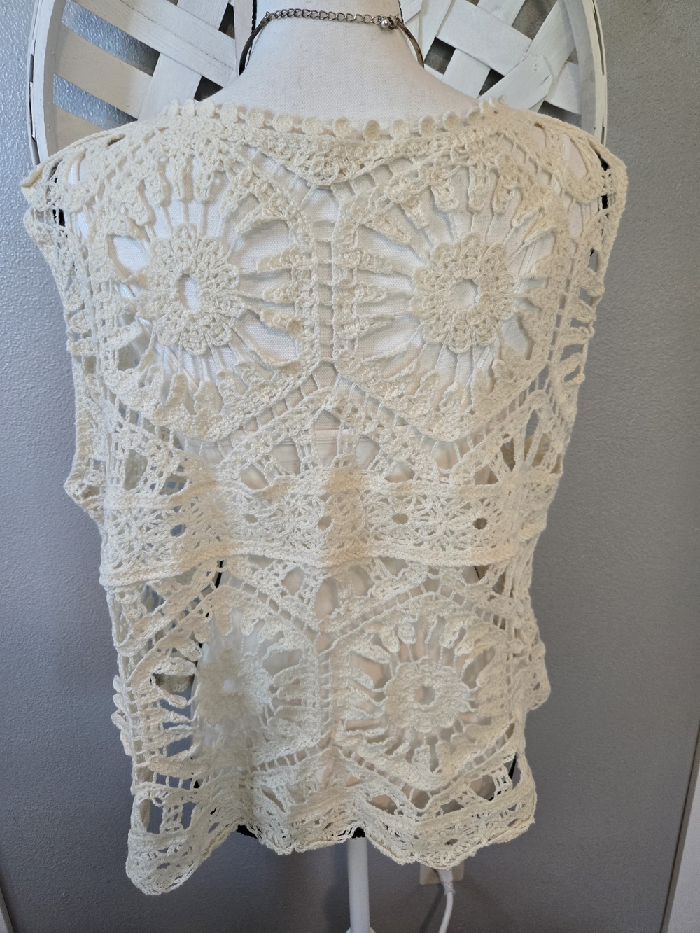 Pol Open Knit Crochet Tank Top New - Picture 5 of 7